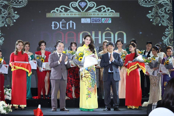 ĐÊM DOANH NHÂN 