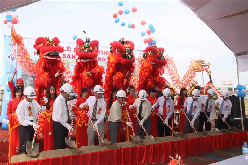 LỄ KHỞI CÔNG, ĐỘNG THỔ